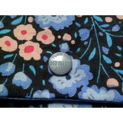 Pochette fleurie bleue