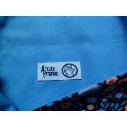 Pochette fleurie bleue
