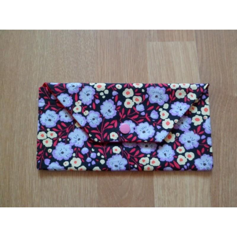 Pochette à masques fleurie rouge