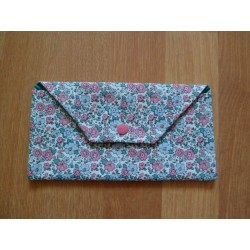 Pochette à masques fleurs...